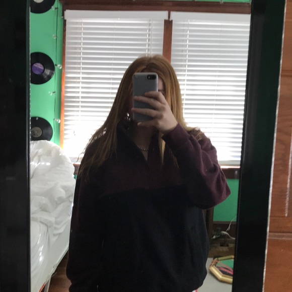 Cute oversized half zip up - Picture 1 of 3